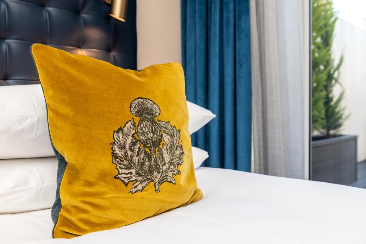 Pamper Yourself In Our Double Sized Copper Tub -2 Bedroom Villa Inverness Kültér fotó